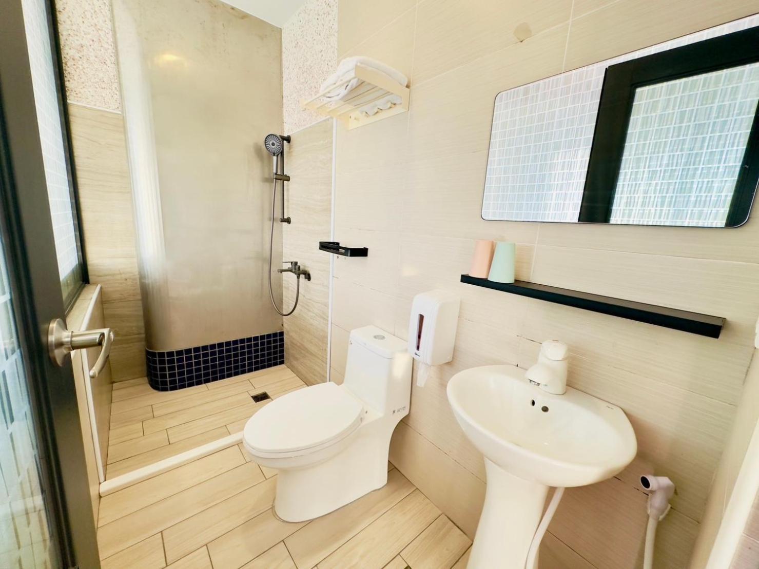 南灣陽光皮小妞 Pii Hostel Nanwan Esterno foto